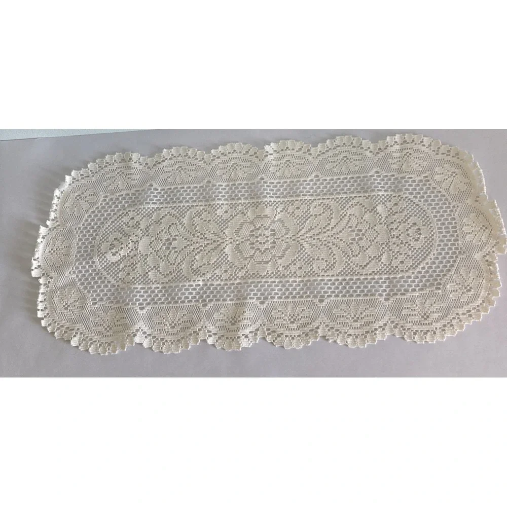Lot of 8 Vintage Doilies Crochet pieces Various colors, sizes, shapes home